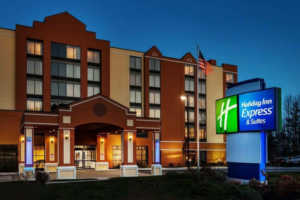 Holiday Inn Express South Portland By Ihg Exterior photo